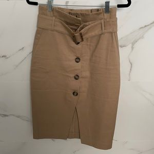 Sexy pencil skirt with front slit